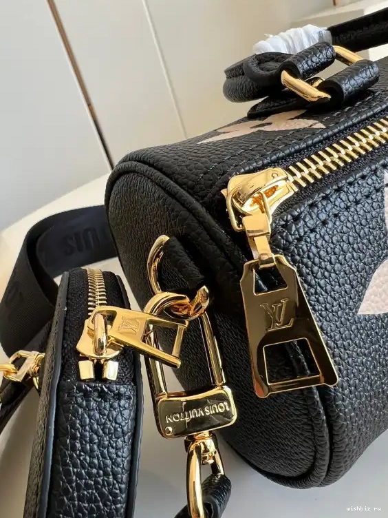 WIS BB VUITTON LOUIS PAPILLON 0607